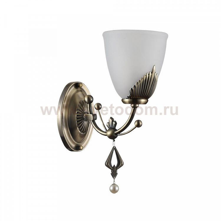 Светильник бра Maytoni RC146-WL-01-R Basil