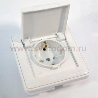 WESSEN 59 Белый Розетка с/з с крышкой с защитными шторками IP44 в сборе с рамкой (RS16-152B-18)