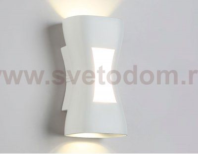 Уличный настенный светодиодный светильник IP54 Ambrella ST4527 ST