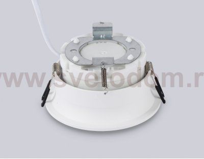 TN51813 WH белый GX53 max 15W D105*36