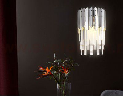 Настенный светильник с хрусталем Ambrella TR5288 TR