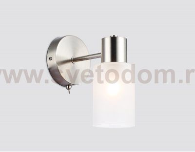 Настенный светильник с выключателем на корпусе Ambrella TR9578 SN сатин E14 max 40W 175*100*195