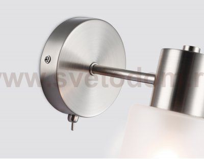 Настенный светильник с выключателем на корпусе Ambrella TR9578 SN сатин E14 max 40W 175*100*195