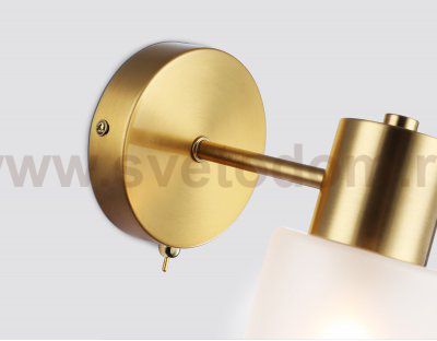 Настенный светильник с выключателем на корпусе Ambrella TR9586 BS латунь E14 max 40W 175*100*195