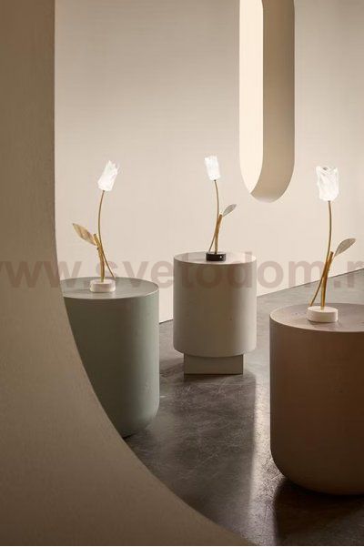Настольная лампа Tulip Battery black
