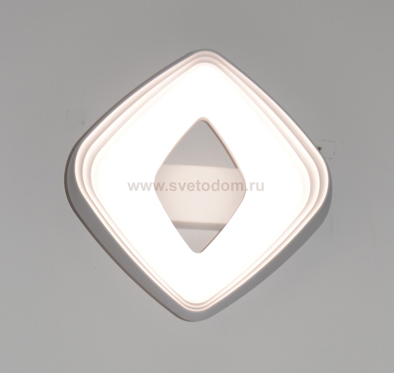 Светодиодный настенный светильник Moderli V2870-WL Alfi LED 24W