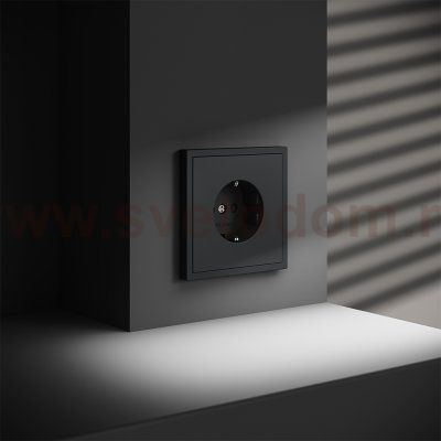 Розетка встраиваемая VOLTUM S70 с заземлением и защитными шторками, 16А, (графит) (VLS040207)