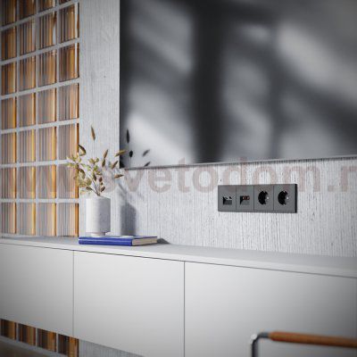 Розетка телевизионная встраиваемая VOLTUM S70 TV+RJ45 кат. 6, (черный матовый)