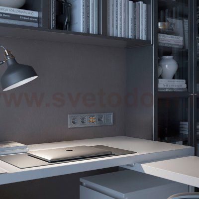 Рамка из поликарбоната на 5 постов Hammer серебряный W0052406