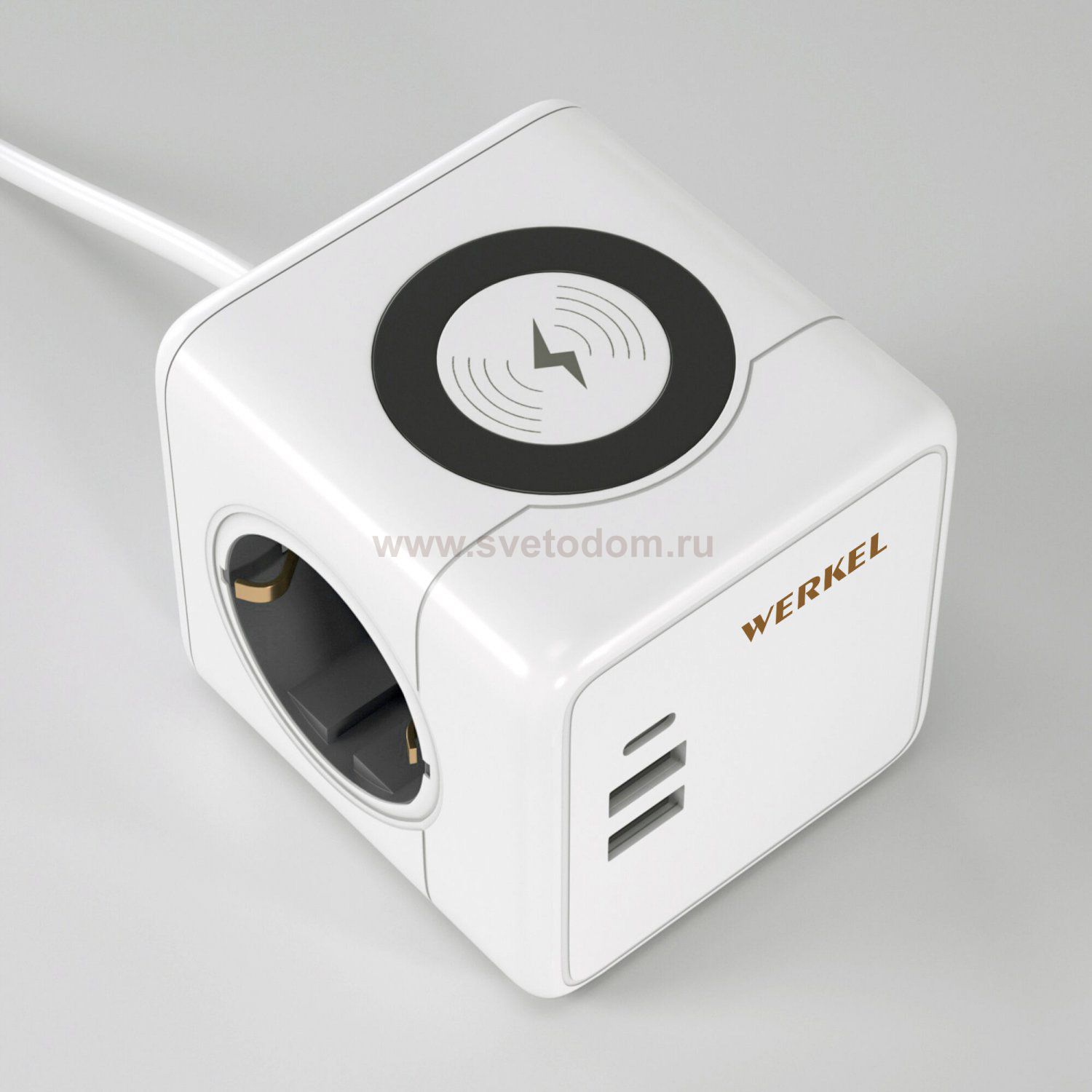 Розеточный блок 3-местный + 3×USB + беспроводная зарядка W6513501