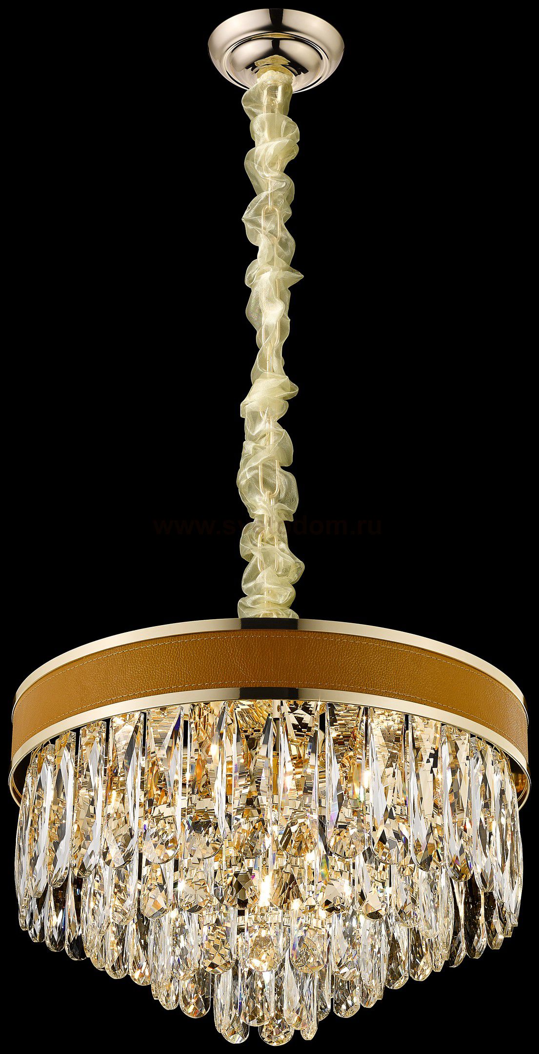 Светильник подвесной Wertmark WE136.08.303 CLARISSA