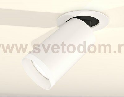 Комплект встраиваемого поворотного светильника с акрилом Ambrella XM6322220 XM