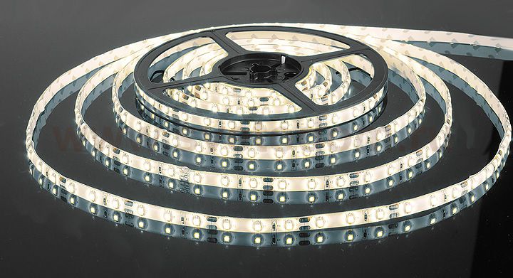 Светодиодная лента Elektrostandard 3528/60 LED 4.8W IP65 [белая подложка] белый свет