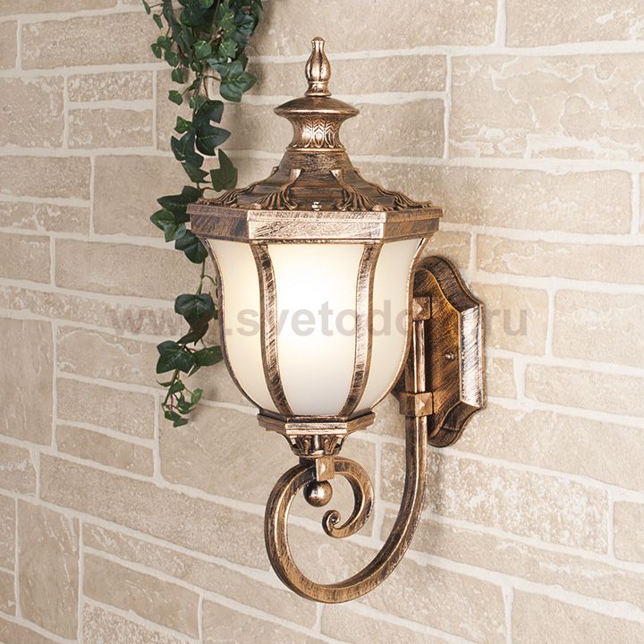 Настенный светильник Elektrostandard Taurus U черное золото (арт. GLXT-1458U)