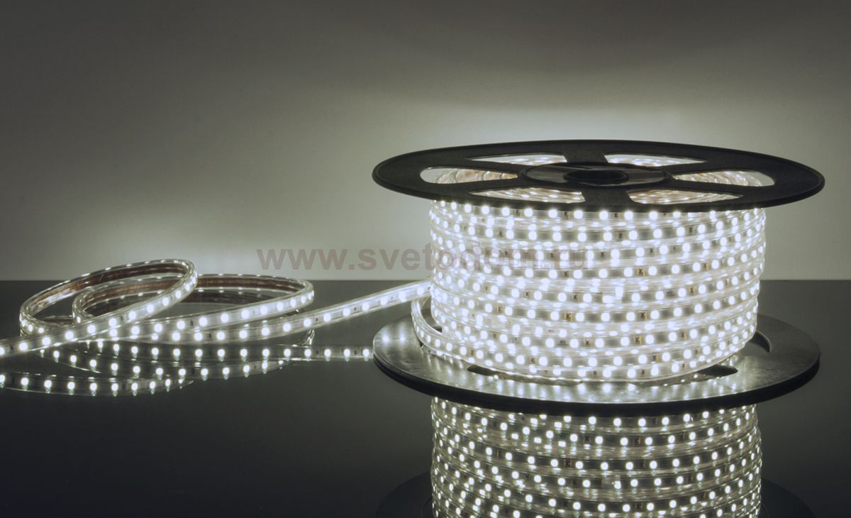 Светодиодная лента LSTR003 220V 14,4W 60 LED IP65 белый 6500К Elektrostandard