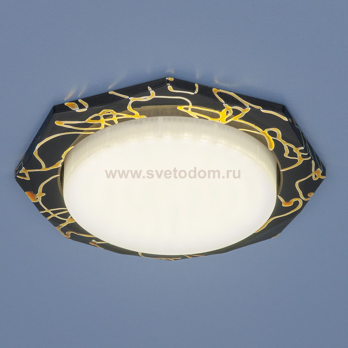 Встраиваемый точечный светильник Elektrostandard 1065 GX53 BK/GD черный/золото