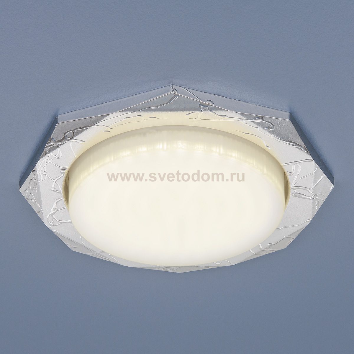 Встраиваемый точечный светильник Elektrostandard 1065 GX53 SL серебро