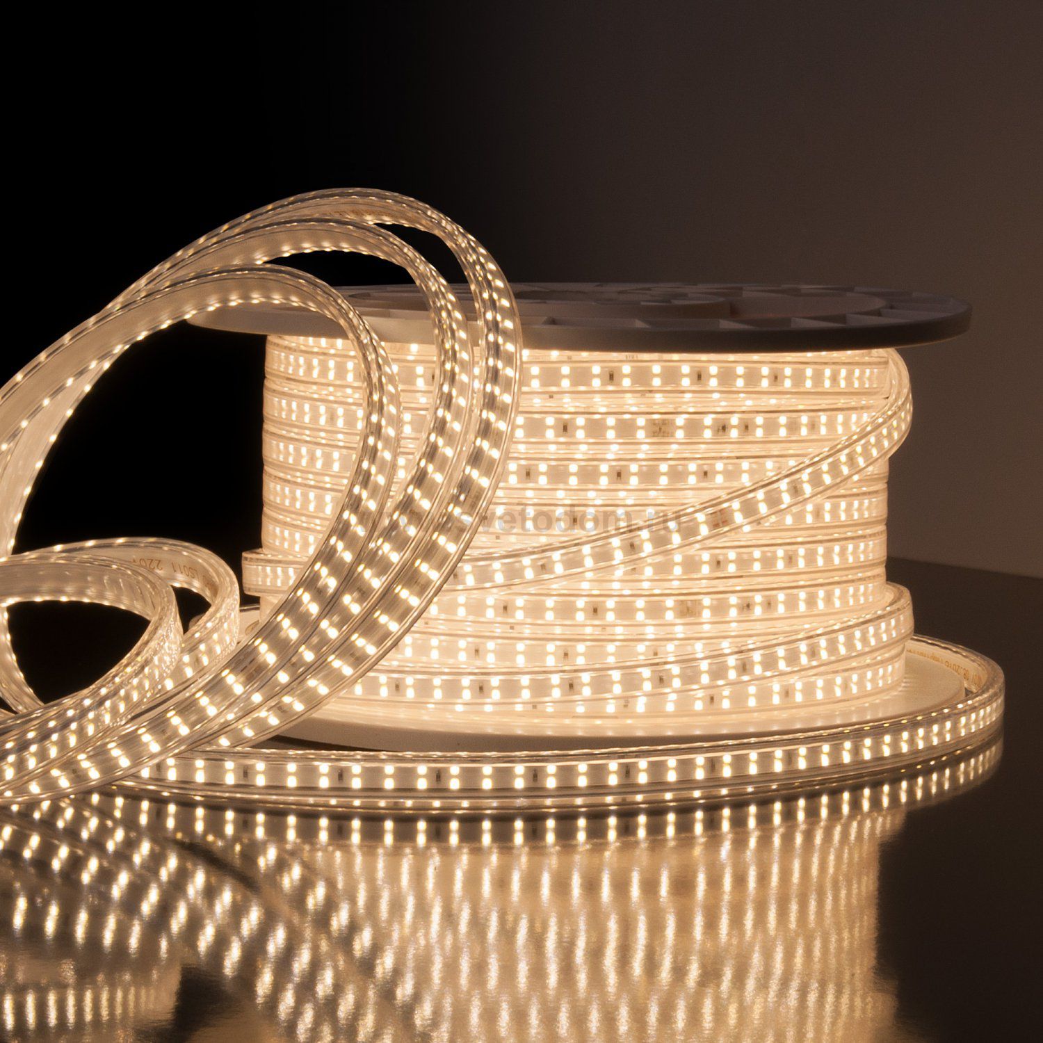 Светодиодная лента Лента светодиодная 220V 18W 180Led 2835 двухрядная IP65 дневной белый, 50 м Elektrostandard