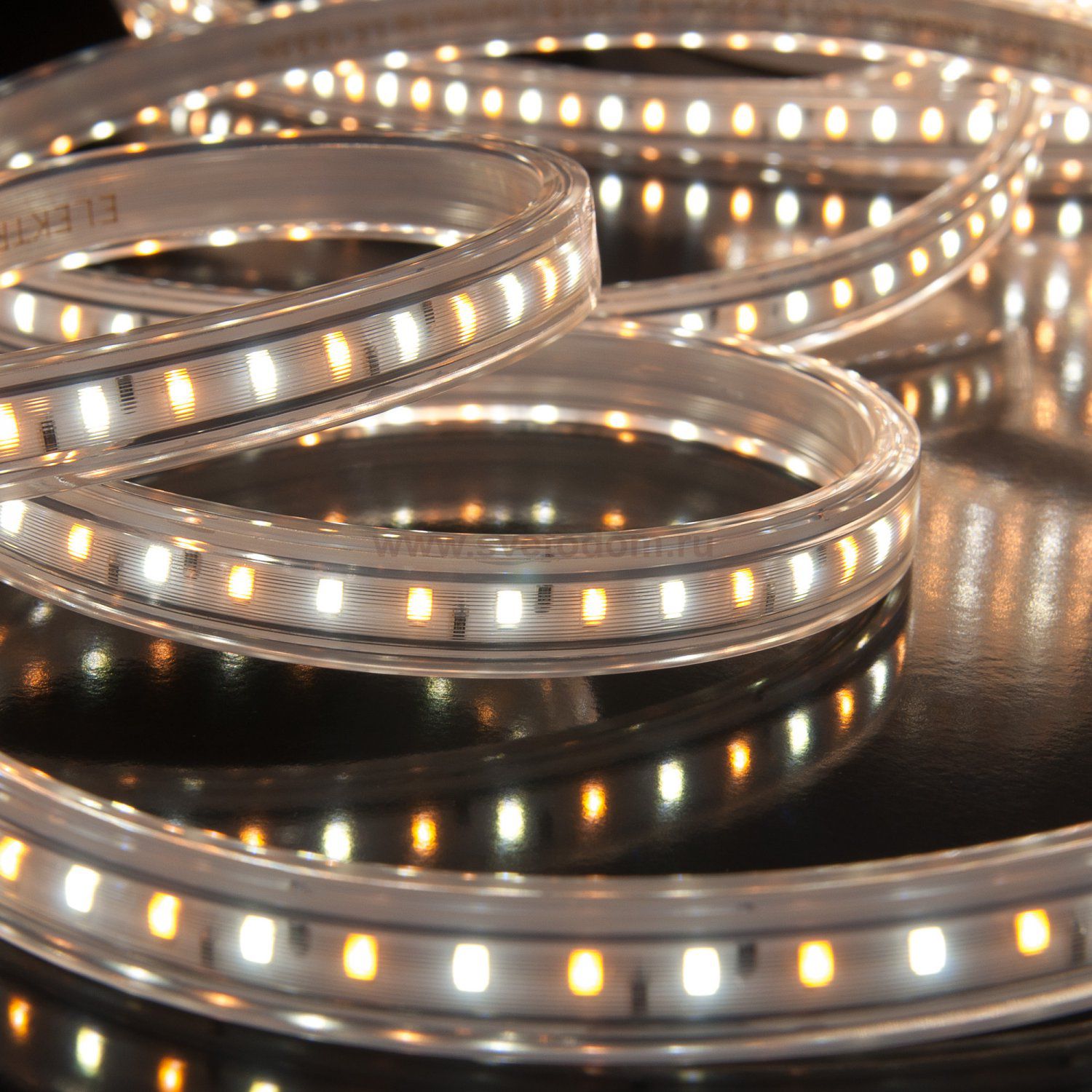 Светодиодная лента Лента светодиодная 220V 14W 96Led 2835 IP65 теплый белый/холодный белый, 50 м Elektrostandard