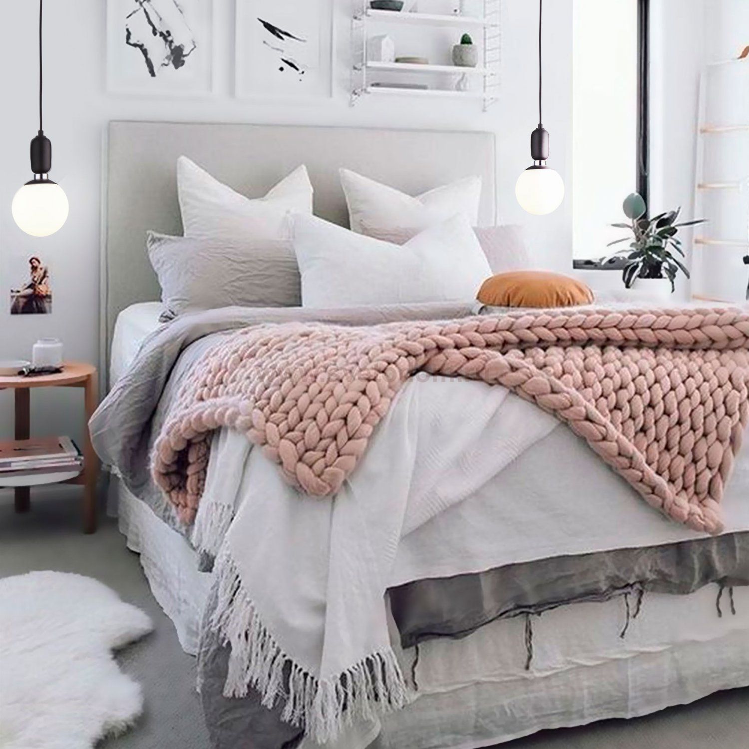 Tufted Dot Bed Coverlet Bedroom design, Bedroom inspirations, Bedroom decor