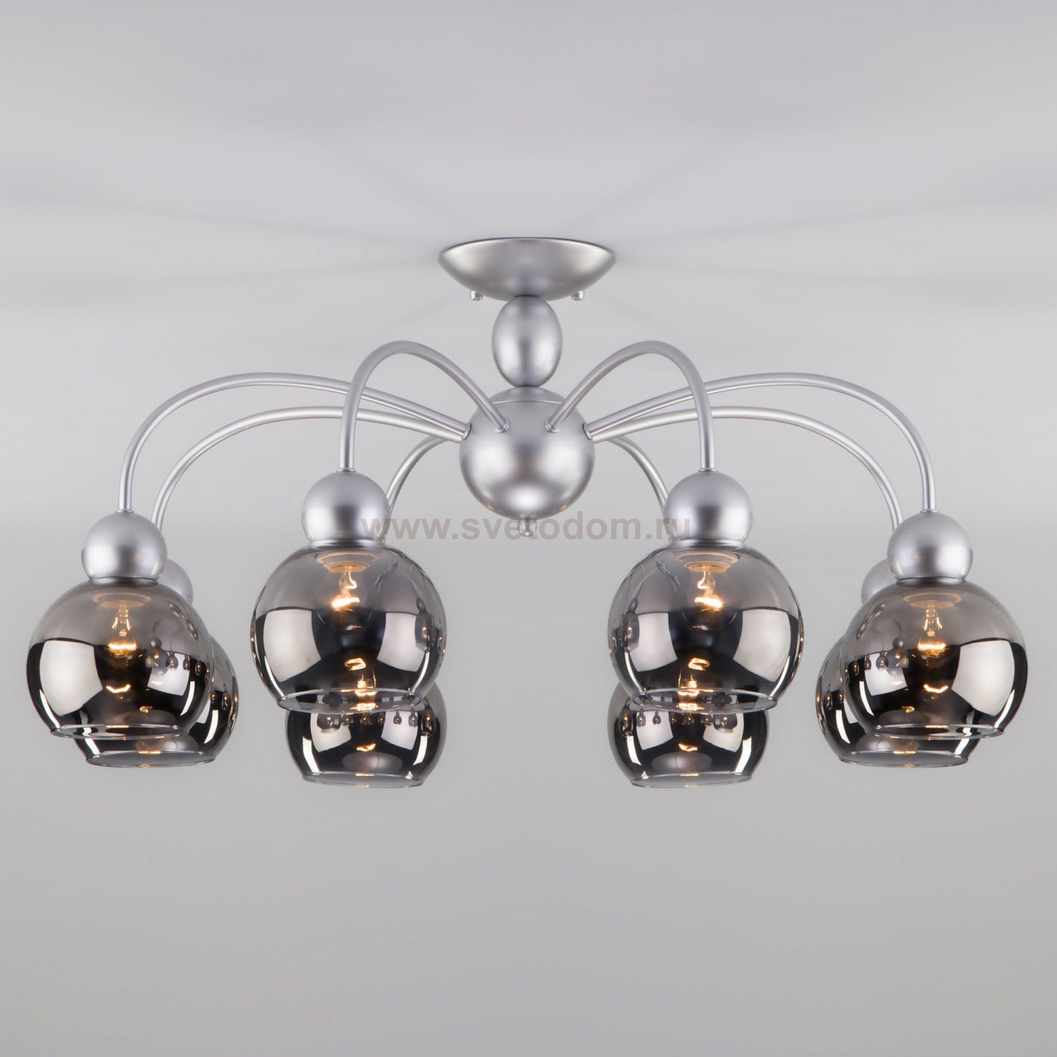 Светильник Eurosvet 30148/8 серебро