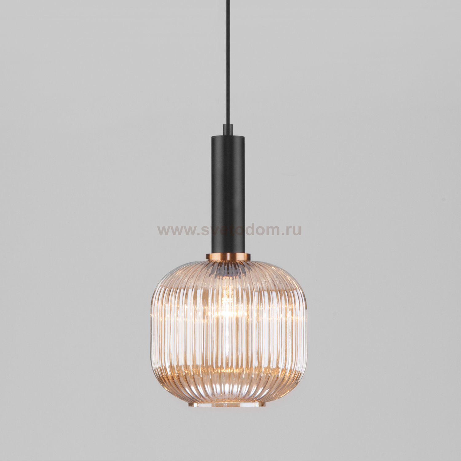 Подвесной светильник Eurosvet 50182/1 Bravo янтарный