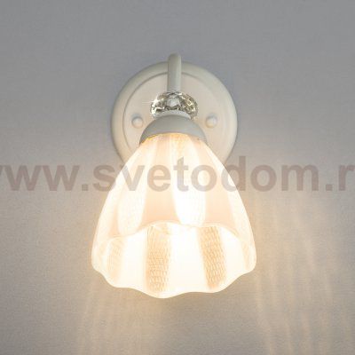 Настенный светильник бра Eurosvet 30155/1 Floranse белый