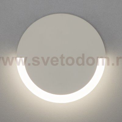 Настенный светодиодный светильник 40147/1 LED белый Eurosvet