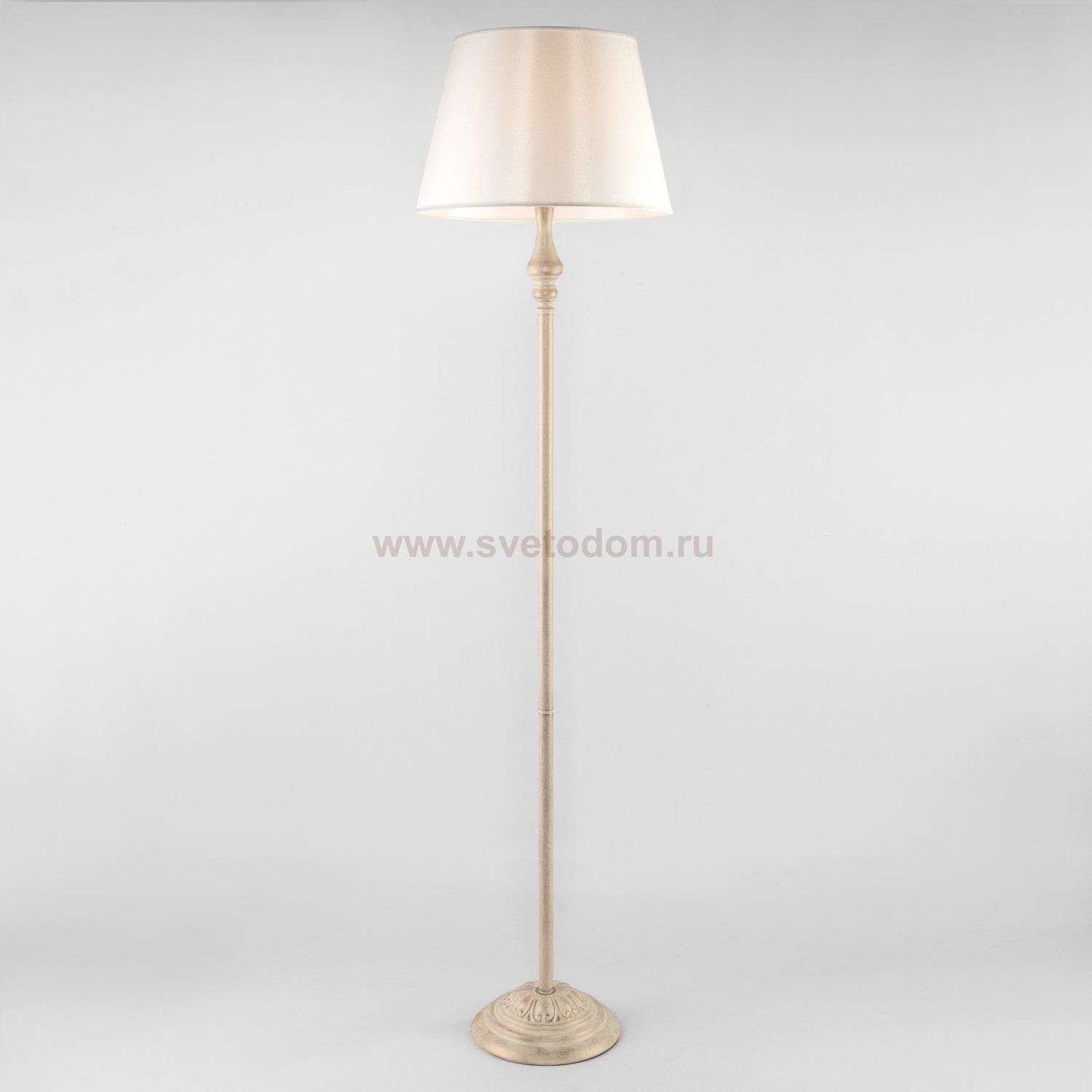 Торшер с абажуром Eurosvet 01080/1 Berlin