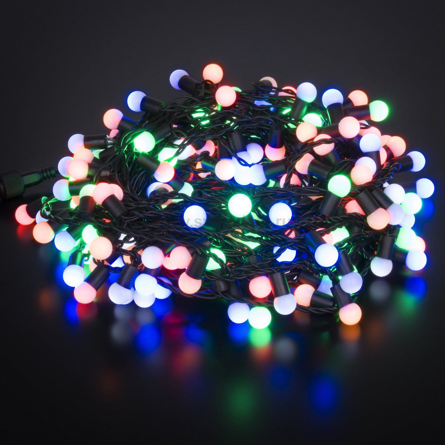 Гирлянда нить мульти с эффектом мерцания 20м IP65 400-104 Eurosvet