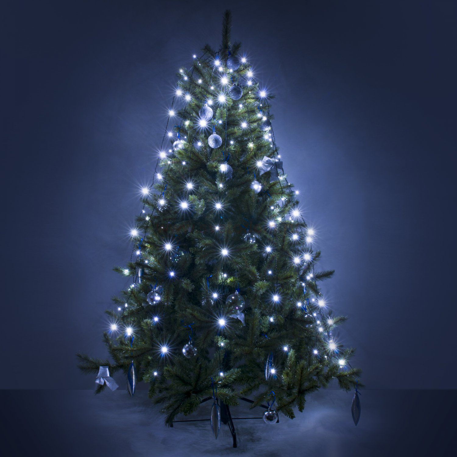 Гирлянда занавес на ель белый 0,45*1,5м IP20 200-003 Eurosvet