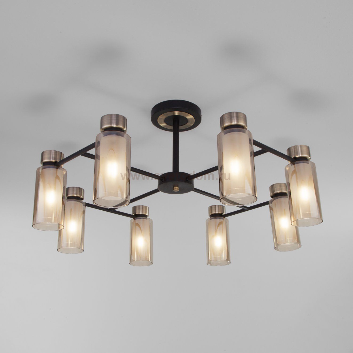 Люстра Eurosvet 70115/8 черный Amado