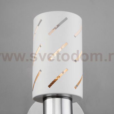 Настенный светильник с поворотным плафоном Eurosvet 20090/1 белый/хром Fente
