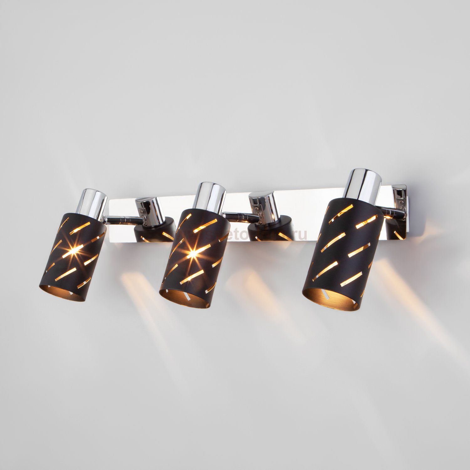 Настенный светильник с поворотными плафонами Eurosvet 20090/3 черный/хром Fente