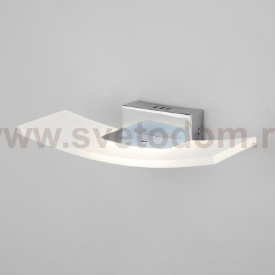 Настенный светодиодный светильник Хром 40152/1 LED хром Eurosvet