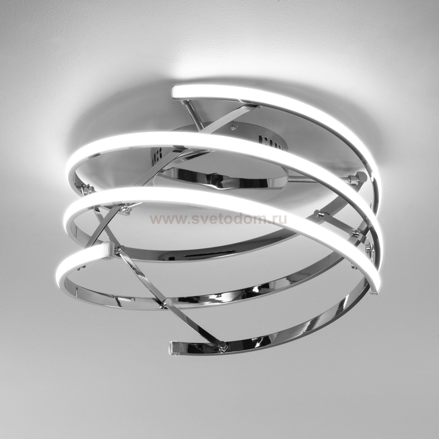 Потолочный светодиодный светильник с пультом управления Eurosvet 90229/3 хром Breeze