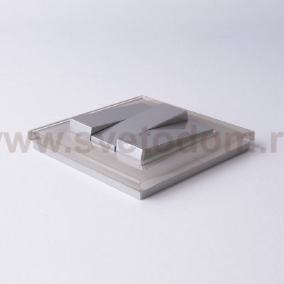 W1130006/ Выключатель трехклавишный (серебряный) W1130006