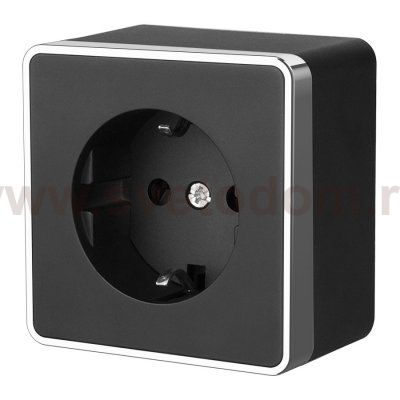 Розетка с заземлением и шторками Gallant (черный/хром) Werkel W5071135