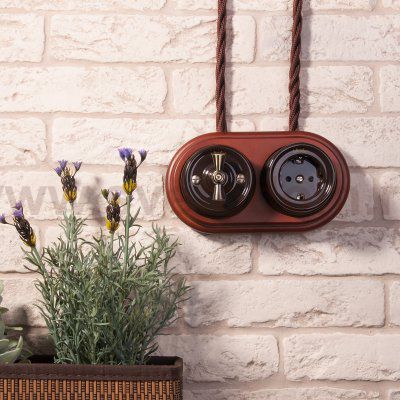 Выключатель на 4 положения двухклавишный (коричневый) Ретро W5620014 Werkel