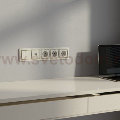 Рамка на 5  постов (слоновая кость/золото) Werkel W0051932