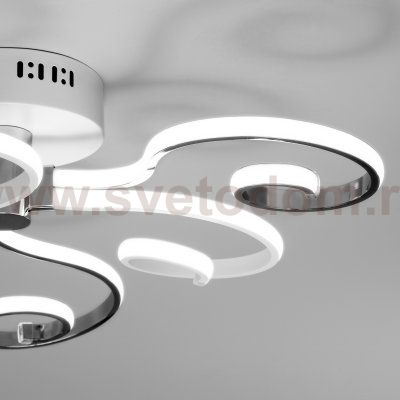 Потолочный светодиодный светильник с пультом управления Eurosvet 90149/3 белый/хром Friori