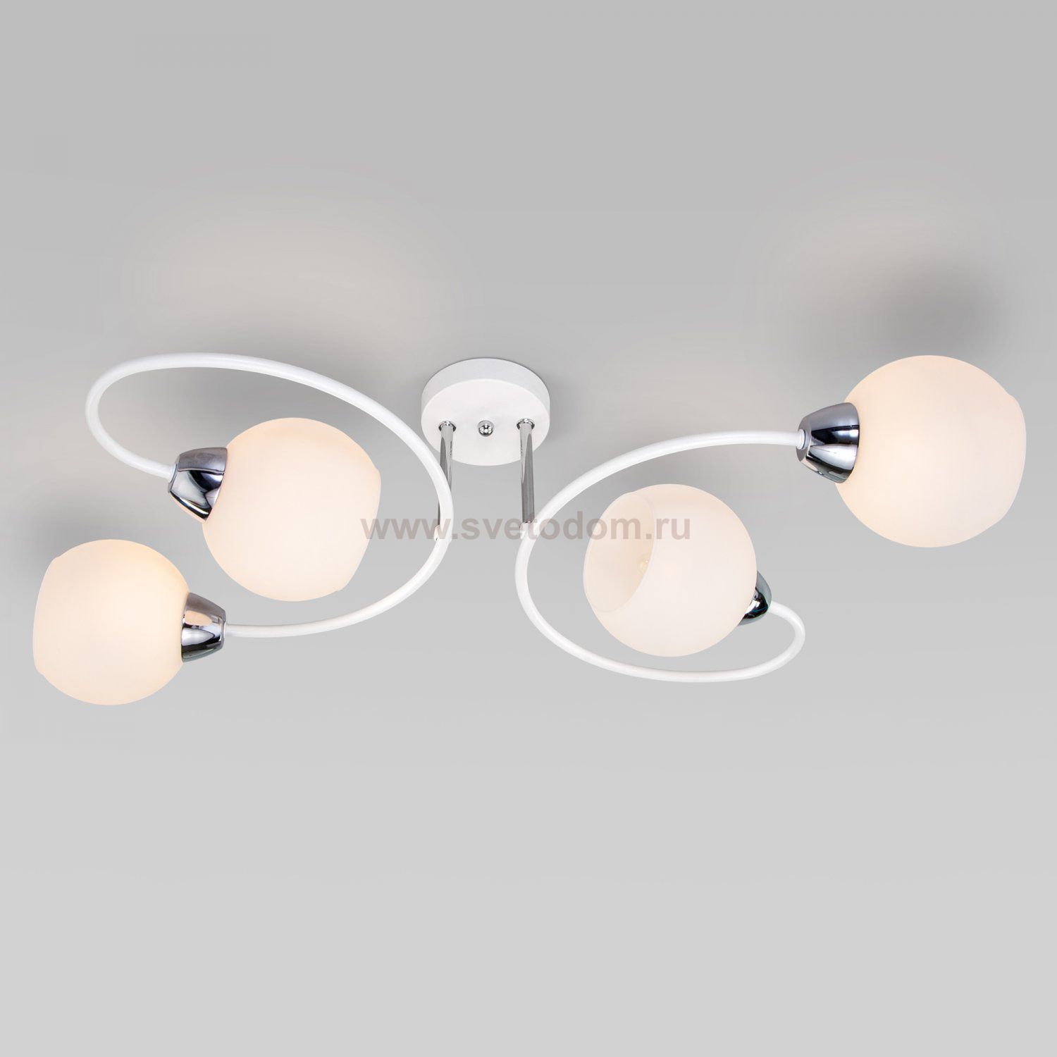 Люстра Eurosvet 30136/4 белый Tulia