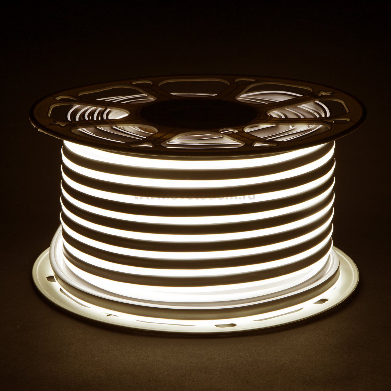 Светодиодный гибкий неон 220V 9,6W 120Led 2835 IP67 односторонний дневной белый, 50 м Elektrostandard