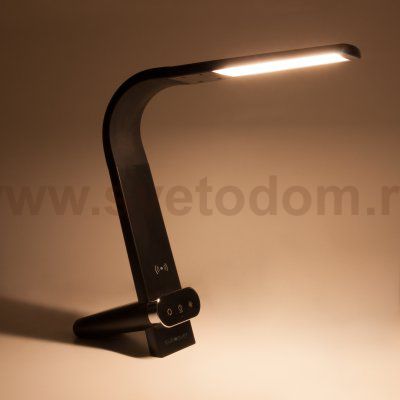 Светодиодная настольная лампа с беспроводной зарядкой 80427/1 черный Eurosvet