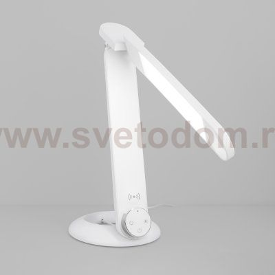 Светодиодная настольная лампа с беспроводной зарядкой 80428/1 белый Eurosvet