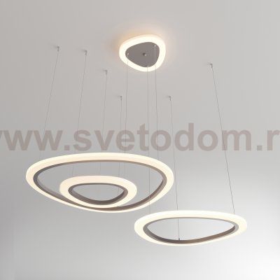 Подвесной светодиодный светильник с пультом управления Eurosvet Leggero 90230/3 серебро