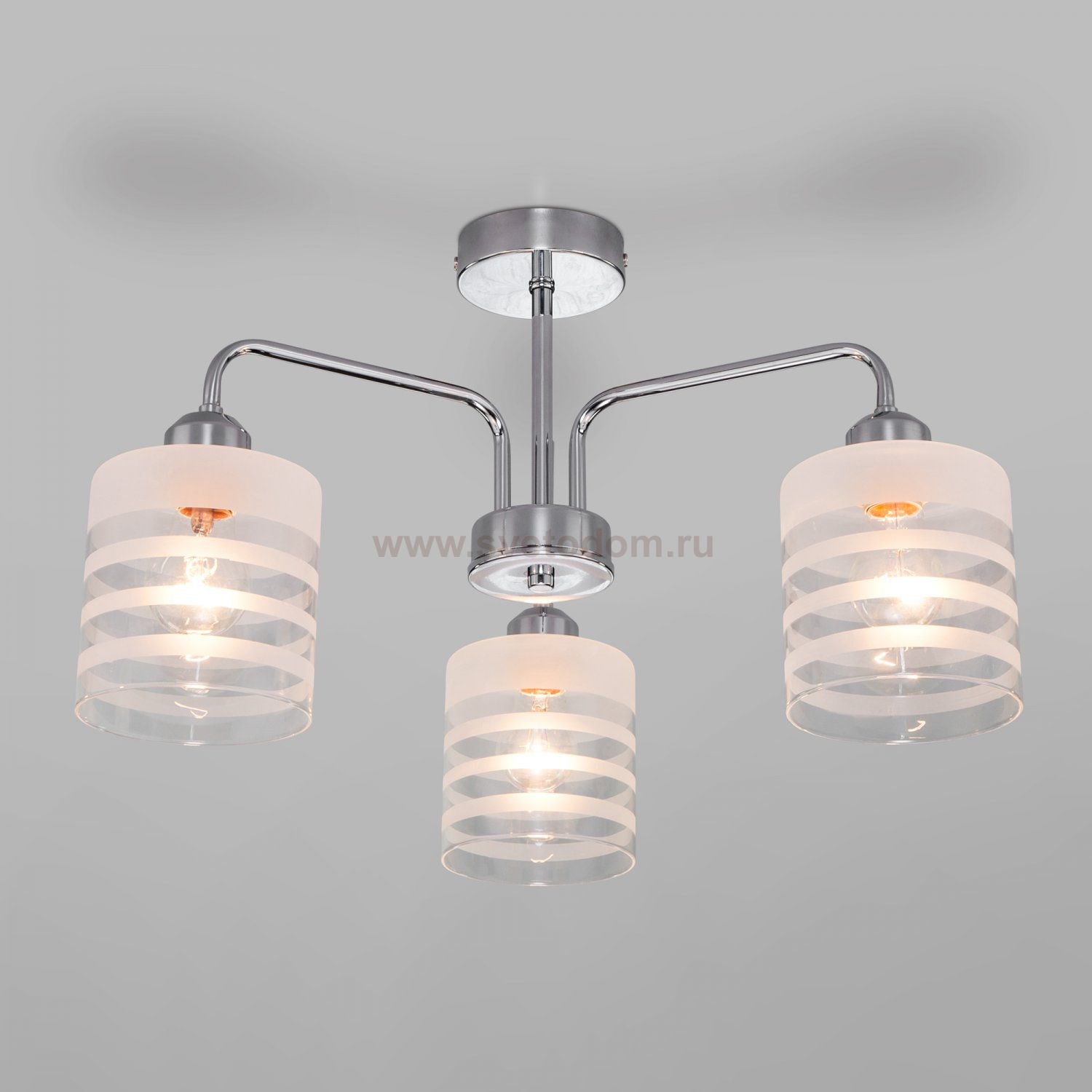 Потолочная люстра со стеклянными плафонами Eurosvet 30176/3 хром