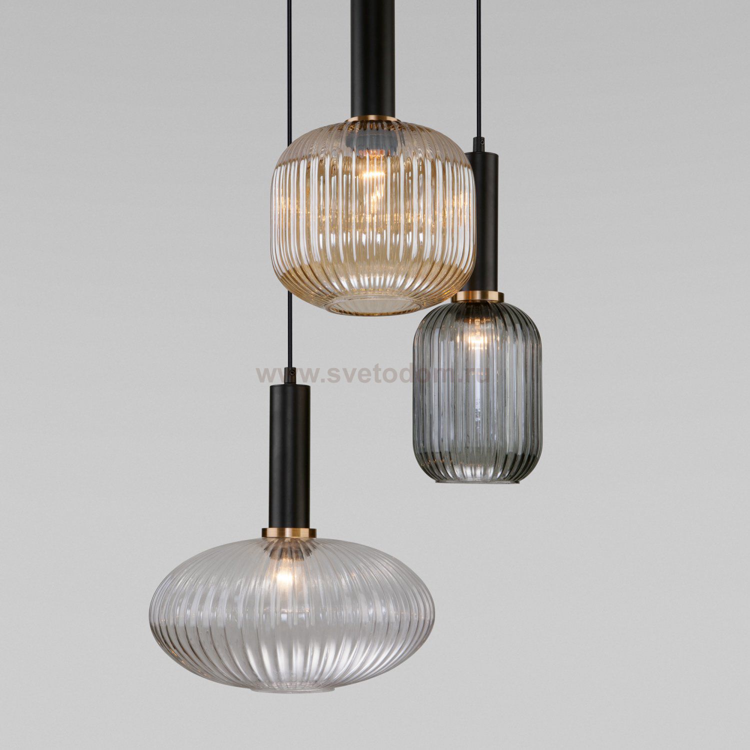 Люстра Eurosvet 50183/3 черный Bravo