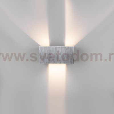 Уличный настенный светодиодный светильник WINNER DOUBLE LED IP54 35137/W алюминий Elektrostandard