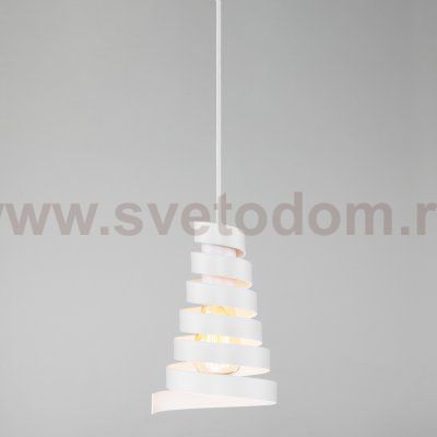 Люстра Eurosvet 50058/1 белый Storm